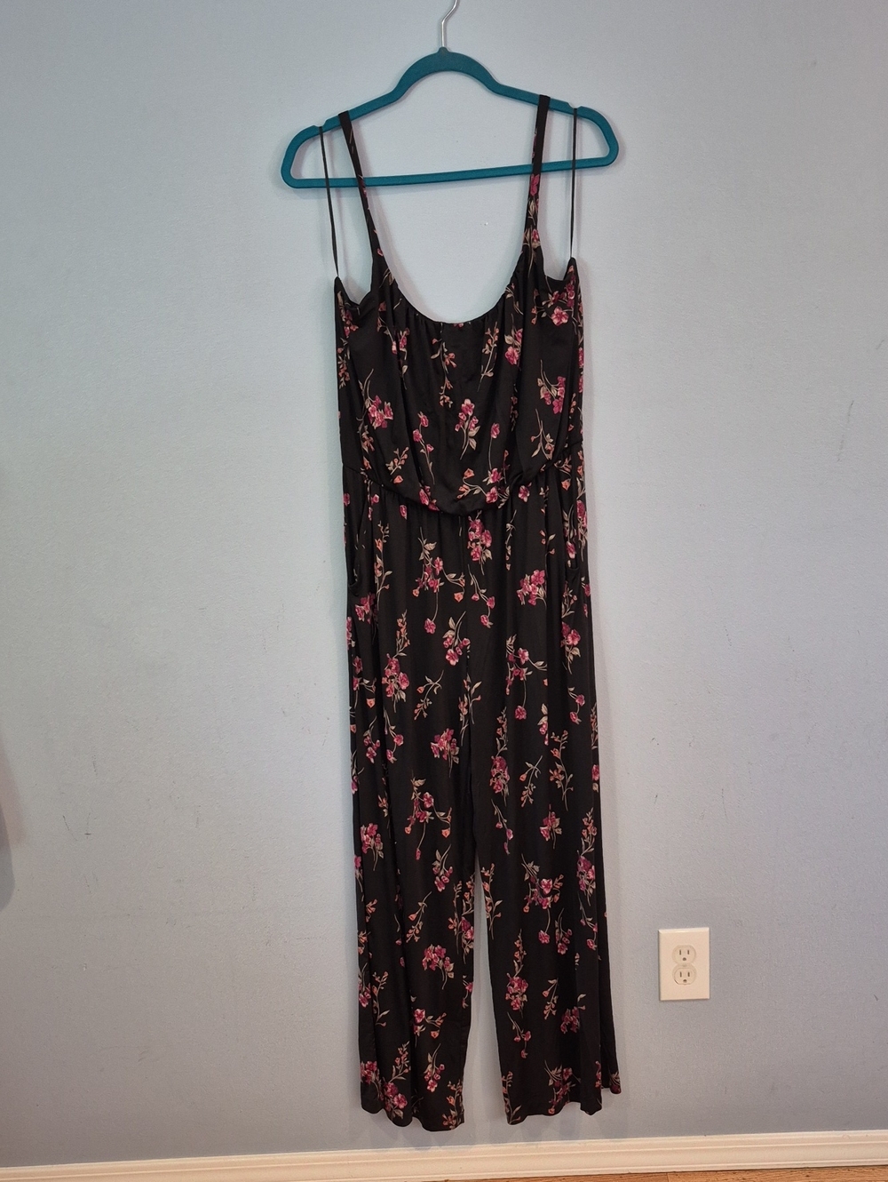 Kaileigh Black Spaghetti-Strap Floral Jumpsuit with Pink Flowers